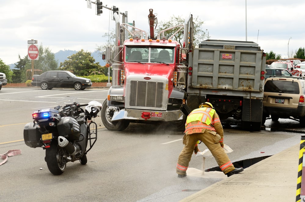 trucking accident lawyer